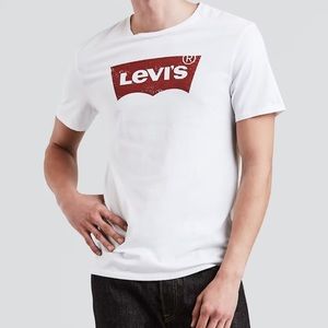 MENS LEVIS WHITE TSHIRT WITH A RED LEVIS LOGO